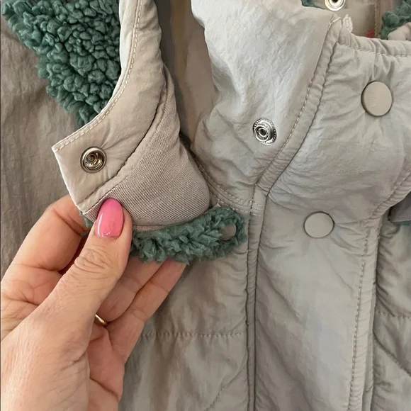 FP Movement Adventure Awaits Fleece Vest - Picture 5 of 9